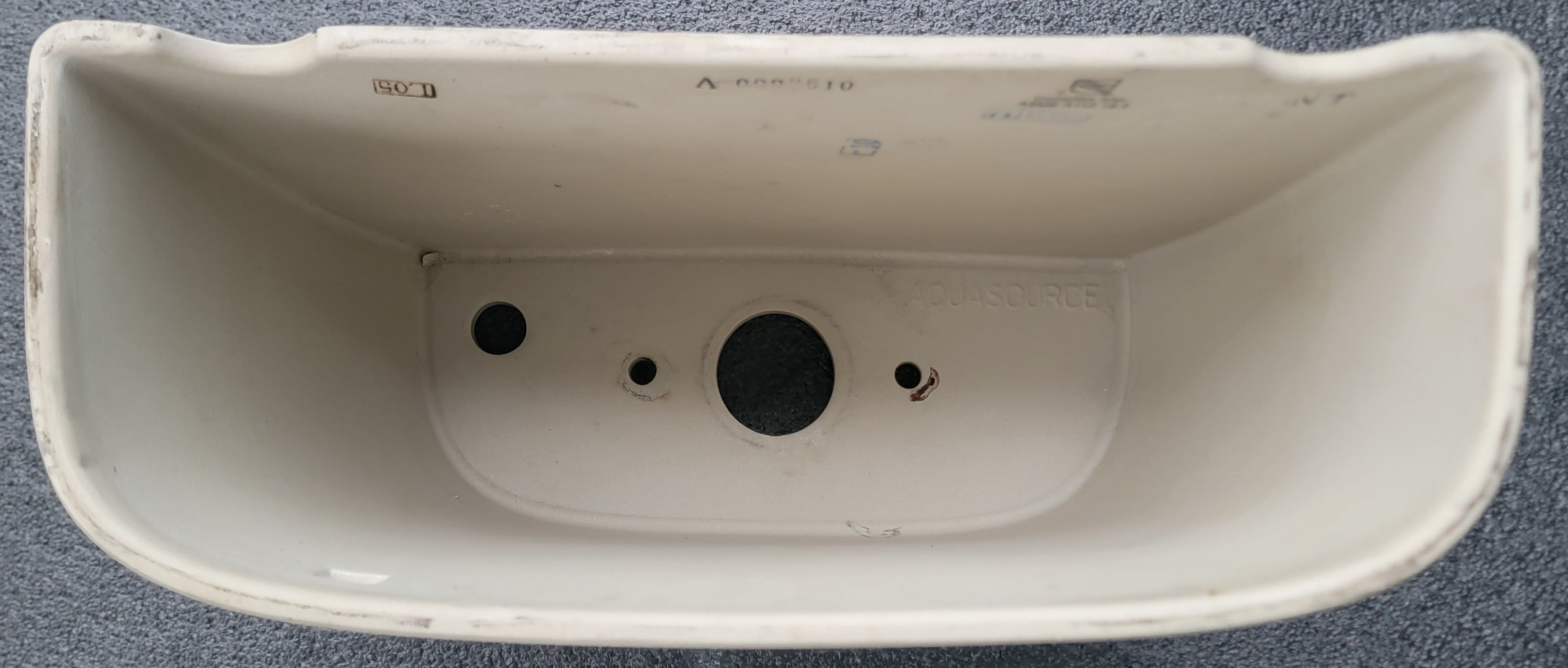 tank-aquasource-a0092510-cheap-toilet-tank-lids