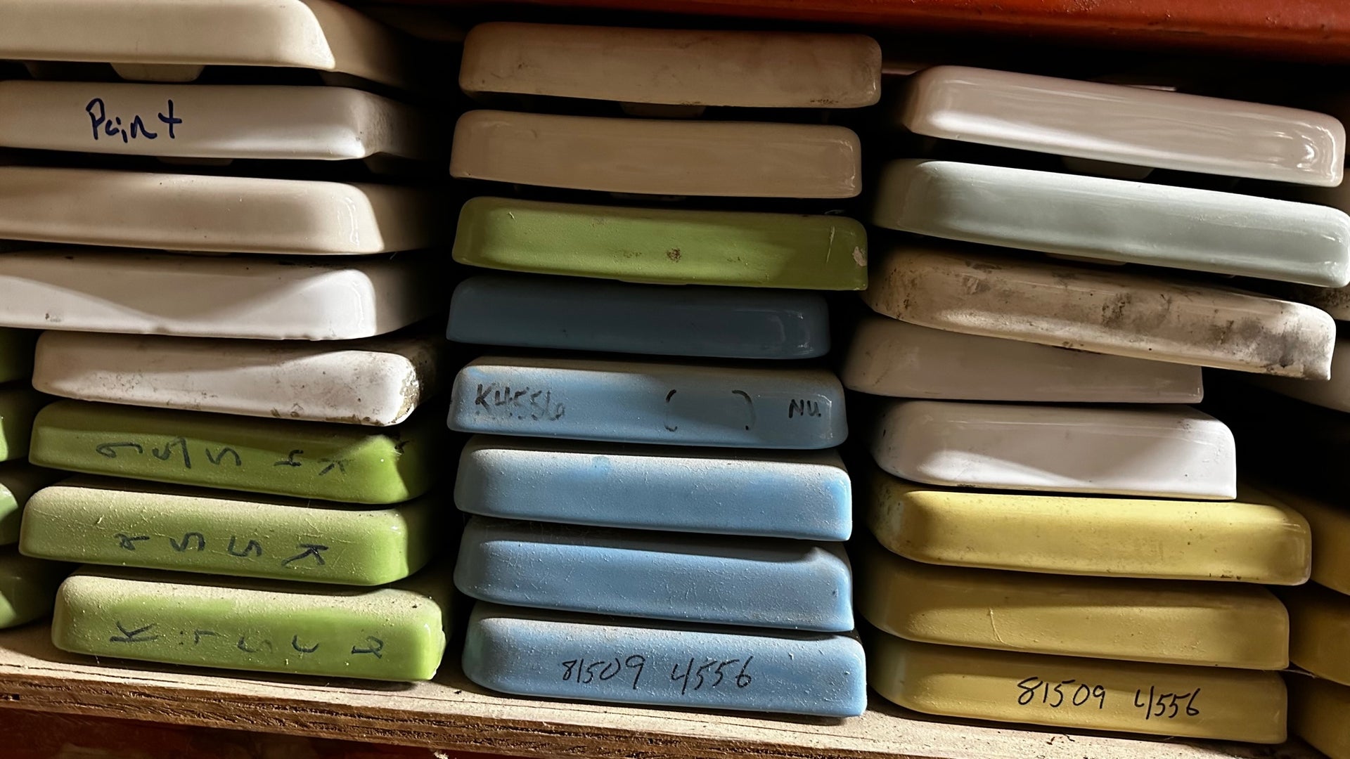 Gerber Toilet Tanks • Cheap Toilet Tank Lids