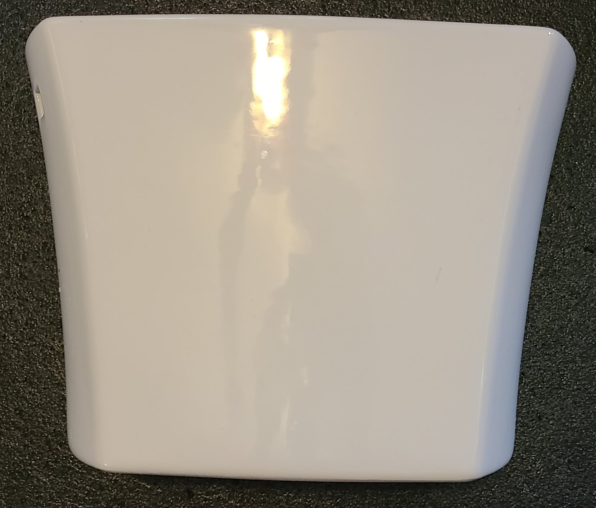 Jacuzzi Toilet Tanks • Cheap Toilet Tank Lids